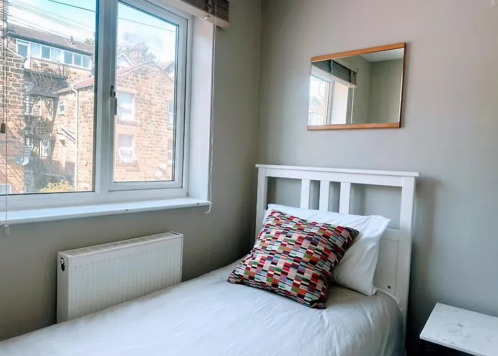 Valley Mount House & Apartment